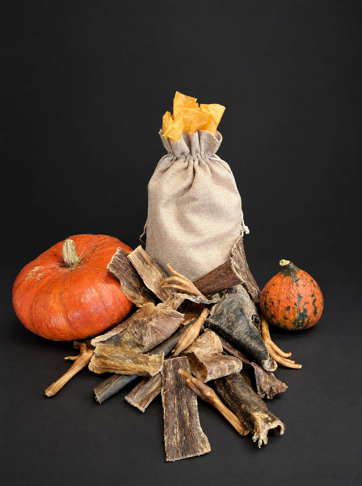 box mastication halloween grand chien (plus de 25 kg) : sac en jute et friandises naturelles